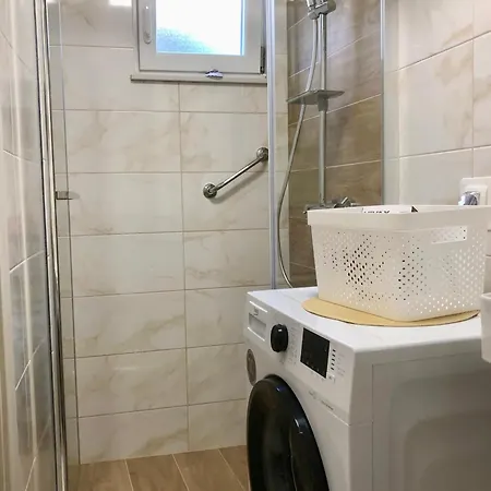 Blue Moon Split- Free Parking Apartman