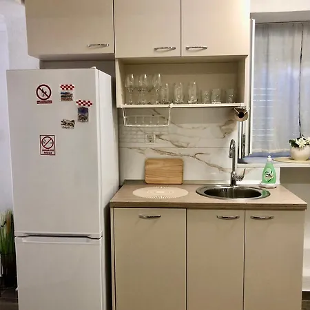 Blue Moon Split- Free Parking Apartman Split