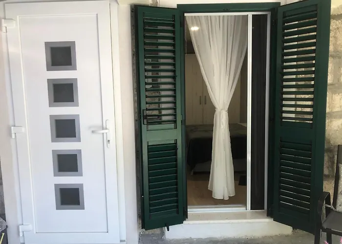 Blue Moon Split- Free Parking Apartman Split