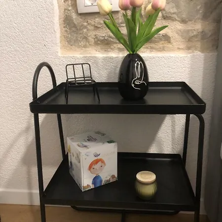 Blue Moon Split- Free Parking * Split